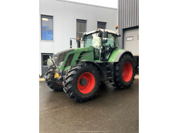 Трактор FENDT 828 Vario