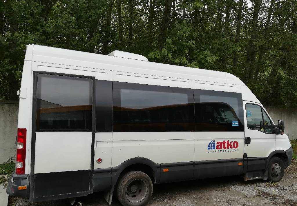 Мікроавтобус, Пасажирський фургон Iveco Daily 50 C 17: фото 3