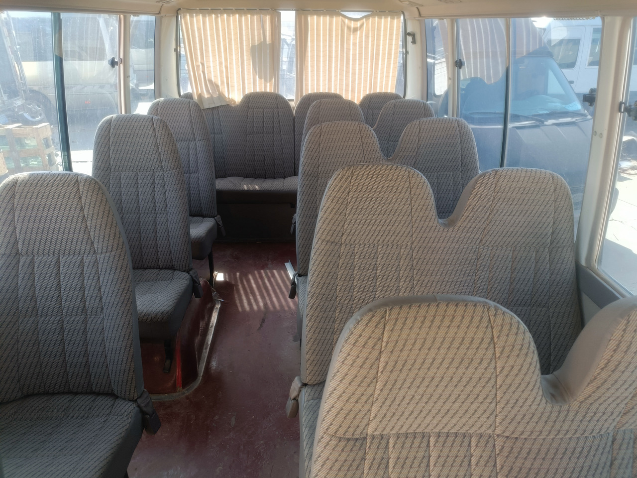 Мікроавтобус, Пасажирський фургон TOYOTA Coaster petrol engine: фото 7