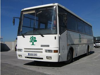  NISSAN 120/9D - Туристичний автобус