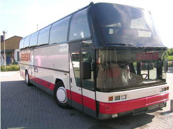 Neoplan Spaceliner N117 - Туристичний автобус
