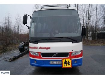 Туристичний автобус VOLVO 9700S B12M: фото 1