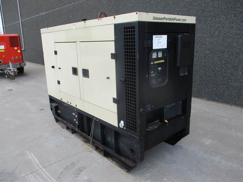 Електричний генератор Doosan G 40: фото 3