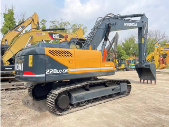 Гусеничний екскаватор HYUNDAI R220 -9S track excavator 22 tons Korean hydraulic digger: фото 3