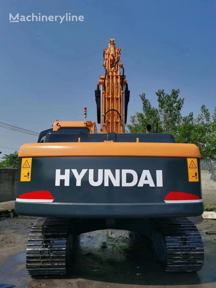 Гусеничний екскаватор Hyundai R220LC-9S: фото 2