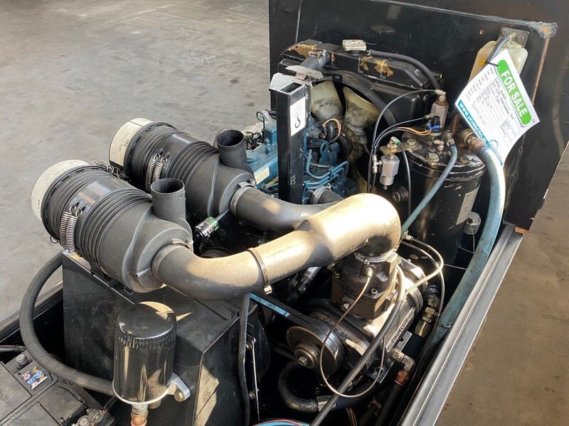 Повітряний компресор Kubota Sullair 15.5 kW 7 bar 2000 L / min Diesel Schroefcompressor: фото 7