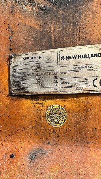 Новий Колісний навантажувач New Holland w70b: фото 3