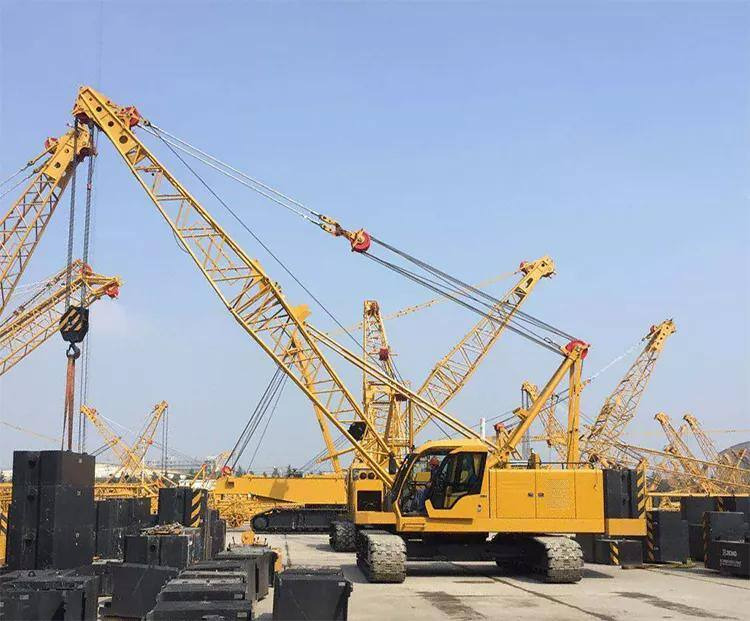Гусеничний кран XCMG 85 ton crawler crane used XGC85 price: фото 3
