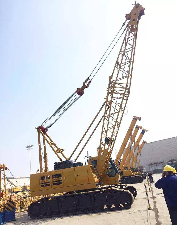 Гусеничний кран XCMG 85 ton crawler crane used XGC85 price: фото 4