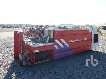Rosenbauer R300 3000 Lpm Roll-Off Skid Mtd - Будівельне обладнання