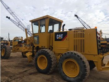 Грейдер CATERPILLAR 140K