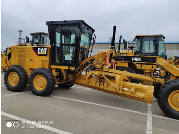 Грейдер CATERPILLAR 140K