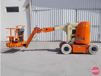 Колінчастий підйомник JLG E300AJP