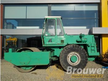 Компактор HAMM hw2410sd