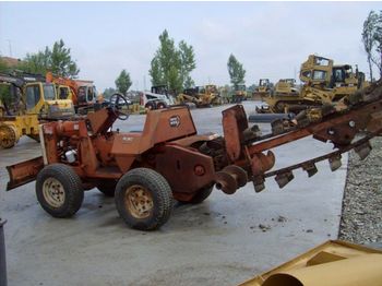DITCH-WITCH R 30 4 wheel drive trencher - Траншеєкопач
