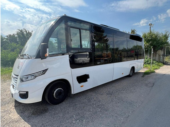 Мікроавтобус IVECO Daily 70c18