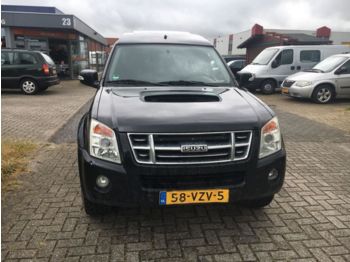 Легковий автомобіль ISUZU TFS 86 D-MAX 4X4 (MARGE)