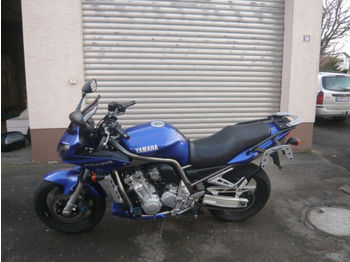 Yamaha Fazer RN06  - Мотоцикл