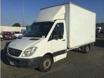 Фургон з закритим кузовом Mercedes-Benz Sprinter 313