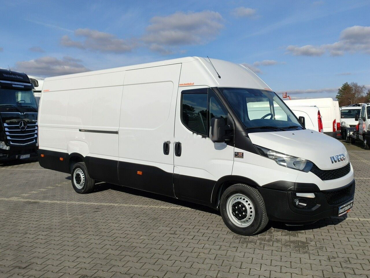 IVECO Daily 35 S17 в лізинг IVECO Daily 35 S17: фото 1