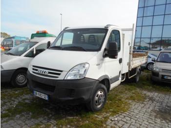 Малотоннажний самоскид Iveco Daily 35C12