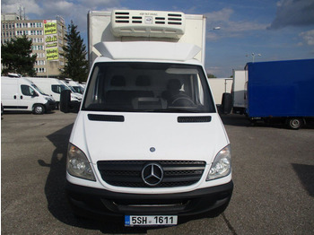 Суцільнометалевий фургон Mercedes-Benz Sprinter 516 CDI: фото 3