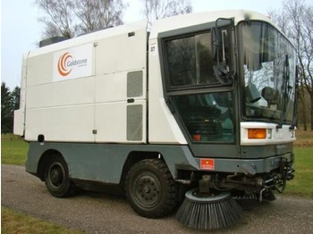 RAVO 530 STH - Підмітально-прибиральна машина