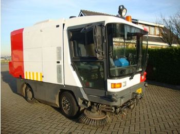Ravo 5002 - Підмітально-прибиральна машина