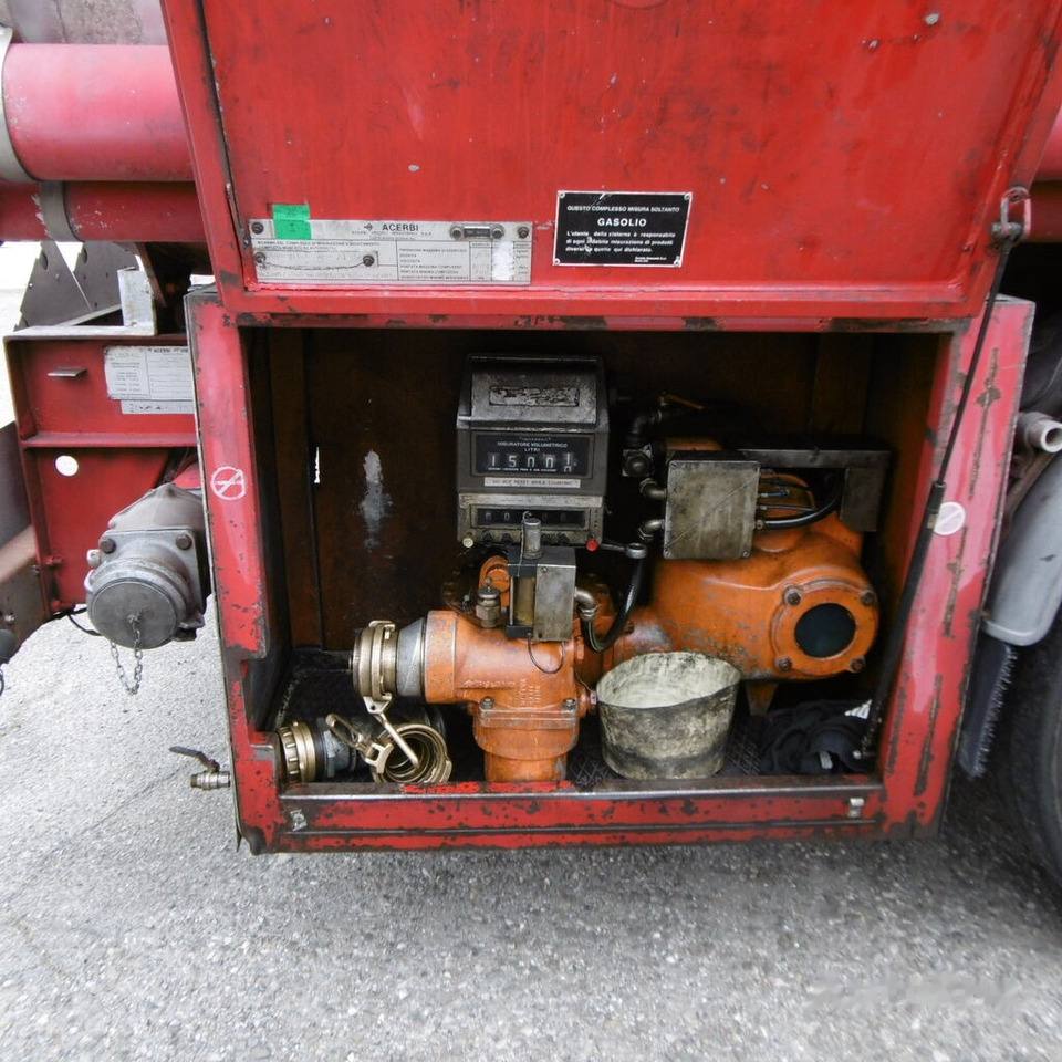 Напівпричіп цистерна Для транспортування палива Acerbi: фото 5