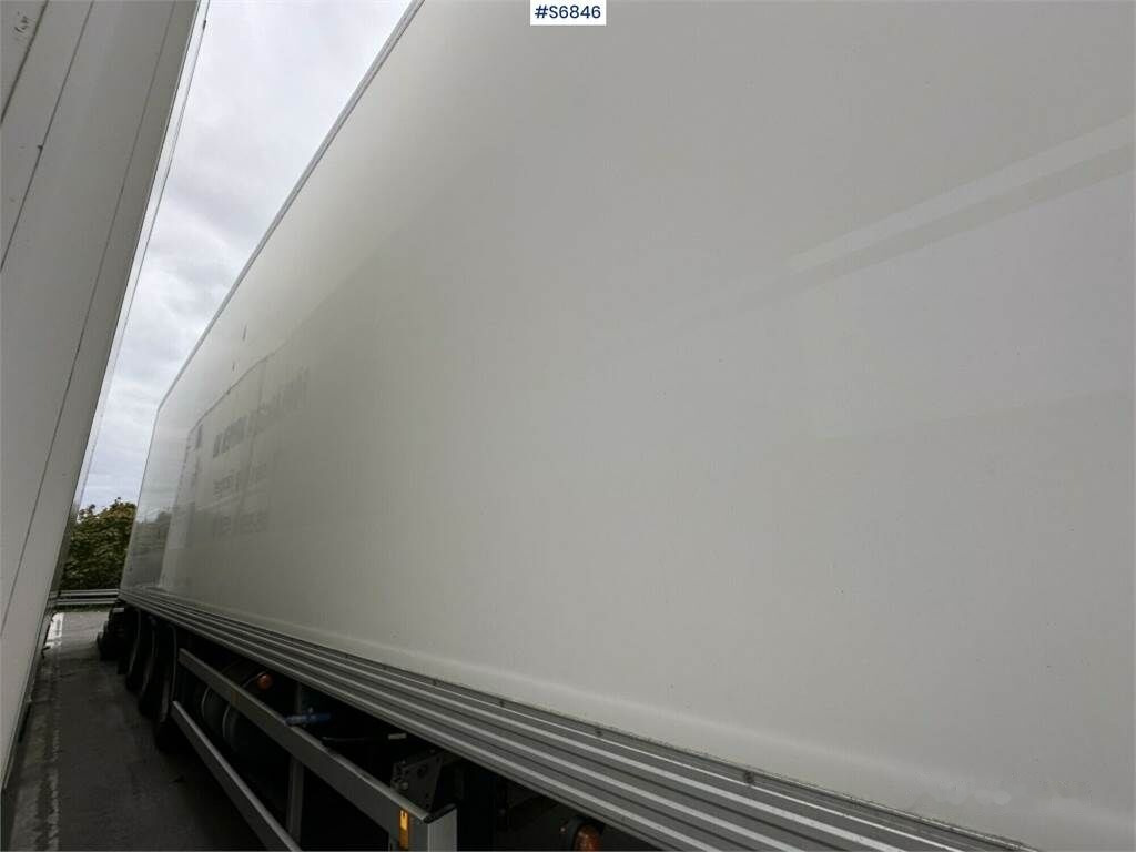 Рефрижератор напівпричіп Ekeri L-3 Refrigerated trailer with opening side: фото 8