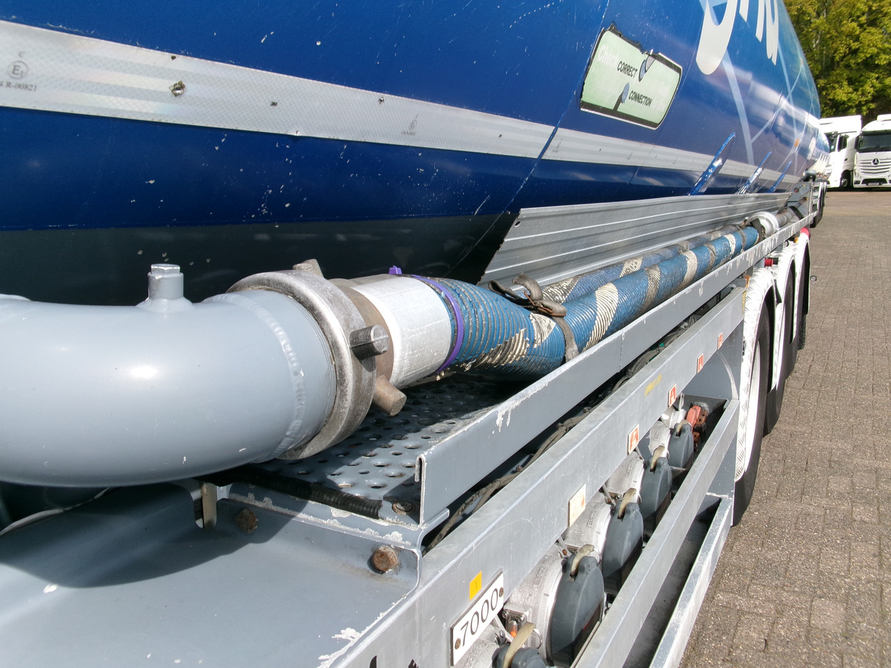 Напівпричіп цистерна Для транспортування палива L.A.G. Fuel tank alu 44.5 m3 / 6 comp + pump: фото 18