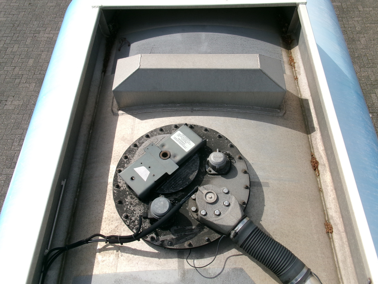 Напівпричіп цистерна Для транспортування палива L.A.G. Fuel tank alu 44.5 m3 / 6 comp + pump: фото 21