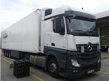 Рефрижератор напівпричіп SCHMITZ Thermo King SLXi 300