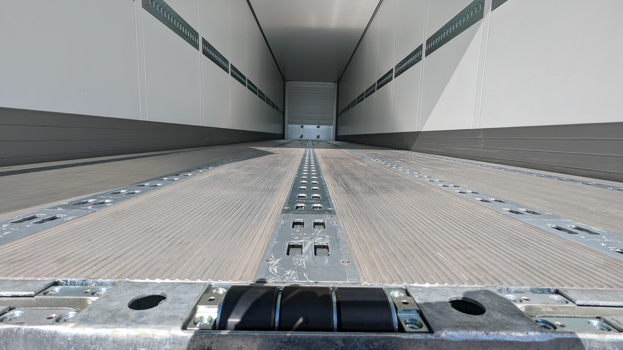 З рухомою підлогою напівпричіп SCHMITZ Rollerbed Dry Box: фото 12