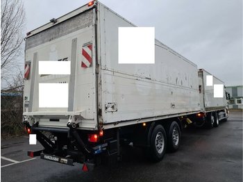 Для перевезення напоїв причіп 2-Achs Getränkeanhänger Böse Schwenkwand