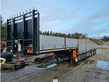 SDC Trailer with wide load markers and LED lights. - Причіп