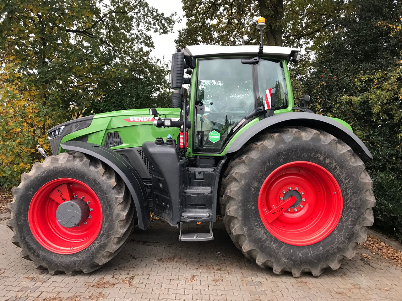 Трактор Fendt 933 Vario Gen6 ProfiPlus: фото 2