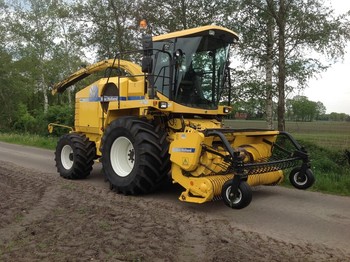 Кормозбиральний комбайн New Holland FX60 Hakselaar