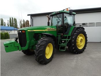 Сільськогосподарський трактор JOHN DEERE 8210