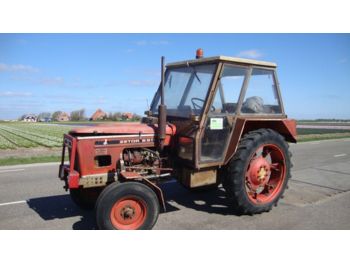 Сільськогосподарський трактор ZETOR 6911