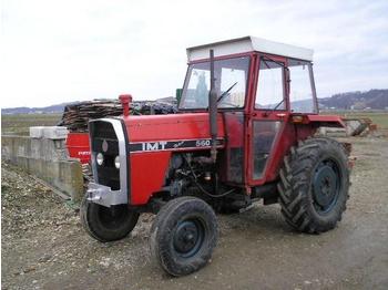 Massey Ferguson 560 - Трактор