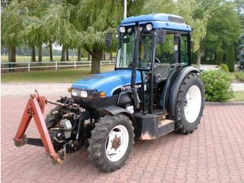 New Holland TN75N 4x4 - Трактор