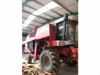 Зернозбиральний комбайн Massey Ferguson 34