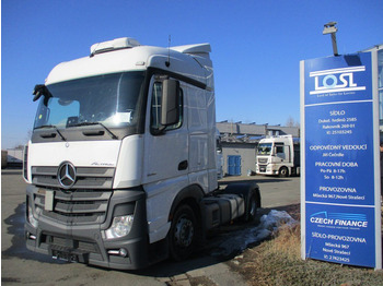 Тягач MERCEDES-BENZ Actros 1845