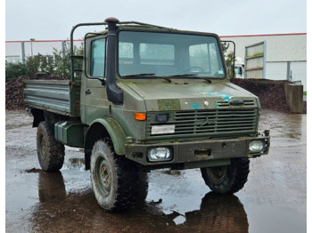 Самоскид вантажівка UNIMOG U1300