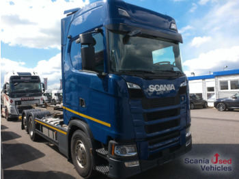 Контейнеровоз/ Змінний кузов вантажівка SCANIA S 450