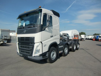 Вантажівка шасі VOLVO FH 500