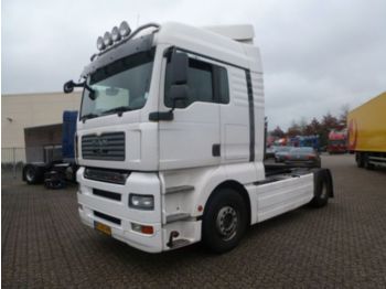 Тягач MAN TGA 18.400