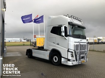 Тягач Volvo FH 16 750 4X2 Globetrotter XL EURO 6