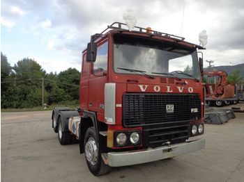 Тягач Volvo F 12 VOLVO F12 (6X2): фото 1